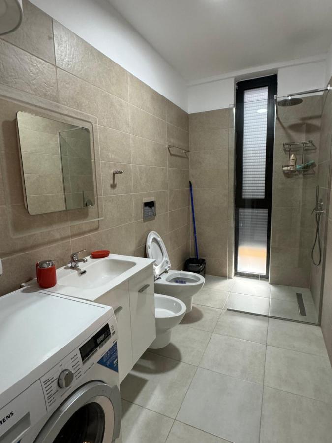 Sc Tirana Centre Apartment Buitenkant foto