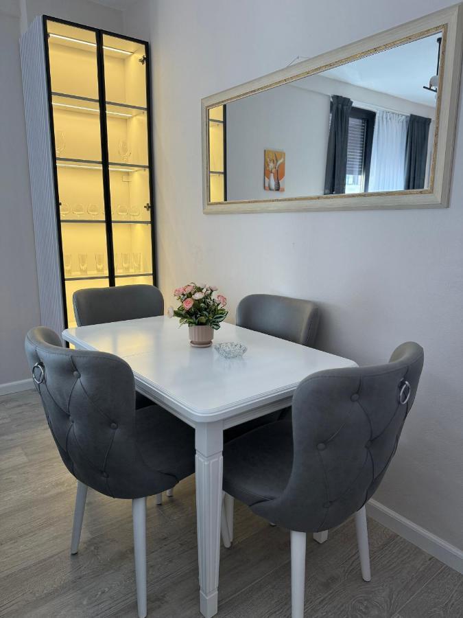 Sc Tirana Centre Apartment Buitenkant foto